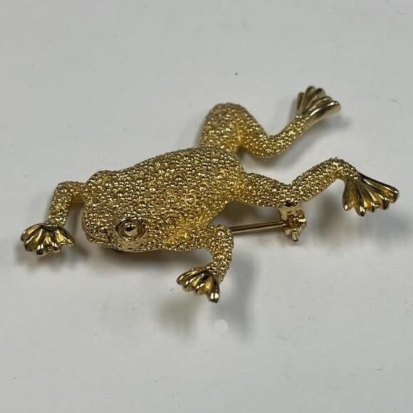 CHRISTIAN DIOR GOLD TONE FROG BROOCH - Picture 1 of 3